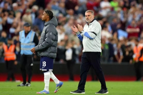 Postecoglou hé lộ đội hình Tottenham đá chung kết C2