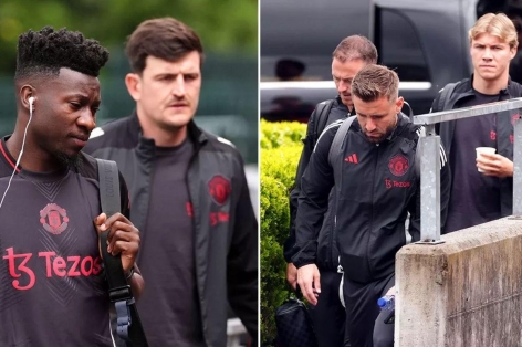 Man United bị phạt nặng vì không dự Champions League