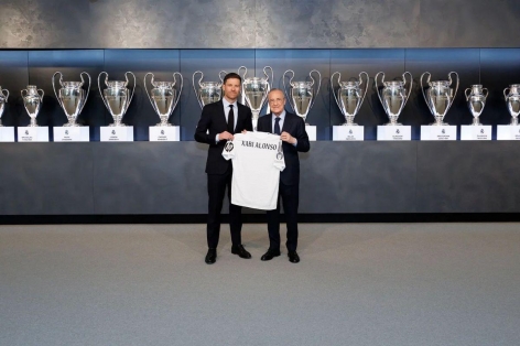Xabi Alonso ra mắt Real, gửi thông điệp xúc động đến HLV Carlo Ancelotti