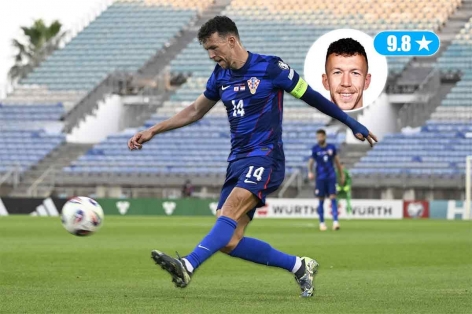 Ivan Perisic chói sáng trong trận thắng 7-0 của Croatia