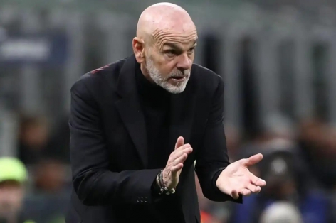 Làm phật ý Ronaldo, HLV Stefano Pioli rời Al-Nassr