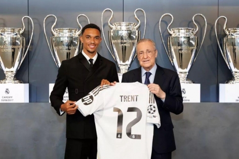 Trent Alexander-Arnold lý giải quyết định đổi tên áo đấu tại Real