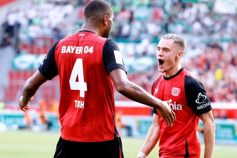 Sao Bayern bực mình khi bị hỏi về Florian Wirtz