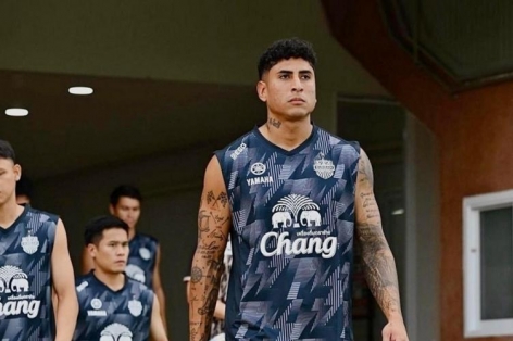 Cựu sao Real Madrid từ chối về Việt Nam thi đấu