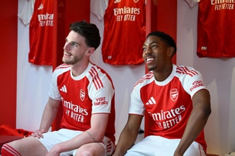 Sao trẻ hàng đầu nước Anh gia hạn với Arsenal