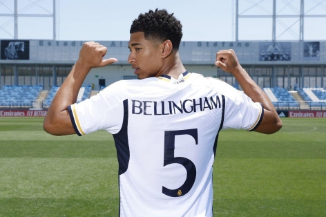 Jude Bellingham tuyên bố thẳng về Barcelona và Nico Williams