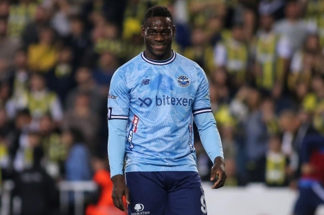 Mario Balotelli sắp có bến đỗ mới