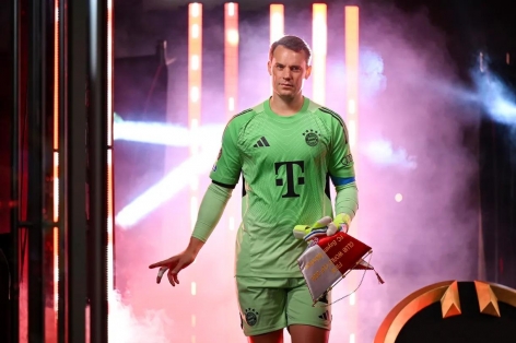 Manuel Neuer: Người tái định nghĩa vị trí thủ môn hiện đại