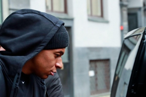 Kylian Mbappe bị cảnh sát Pháp điều tra
