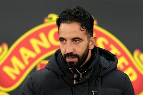 Man Utd dẫn đầu bảng xếp hạng… không ai muốn