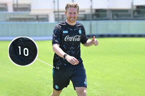 Không phải 10, De Bruyne chính thức có số áo lạ lẫm tại Napoli