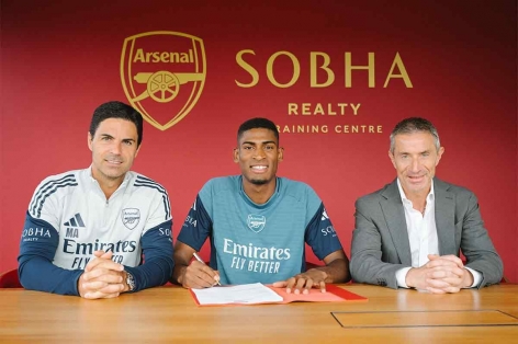 Chính thức: Arsenal công bố tân binh thứ 5 hè 2025!