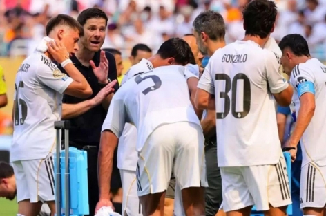Mùa giải chưa khởi tranh, Real Madrid đối mặt khó khăn đầu tiên