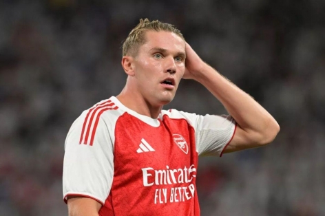 Arsenal xoay hướng vì Gyokeres, báo động đỏ lập tức vang lên