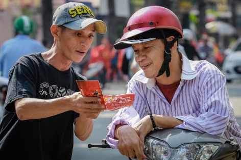 Sốc với giá vé “chợ đen” xem U23 Việt Nam tại SEA Games, gấp 8 lần giá gốc