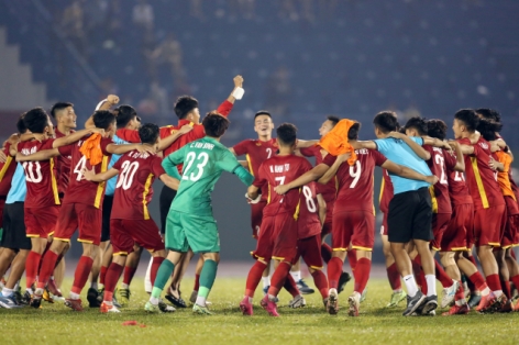 HLV dự World Cup tuyển chọn nhân tài cho ĐT Việt Nam