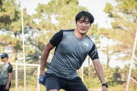 'Người cũ' của HAGL trở lại Việt Nam đối đầu thầy trò HLV Park Hang Seo