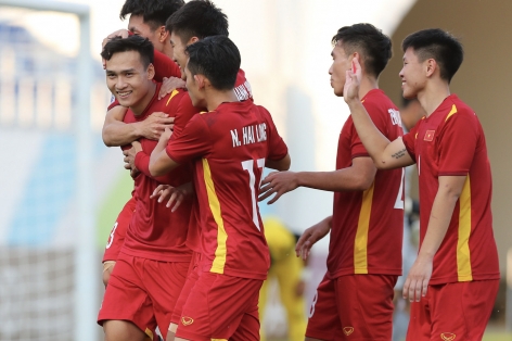 CĐV Malaysia mỉa mai đội nhà thậm tệ sau trận thua xấu hổ trước U23 Việt Nam