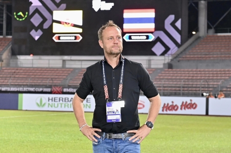 HLV Thái Lan thừa nhận bị áp lực dù thắng tưng bừng trận ra quân AFF Cup 2022