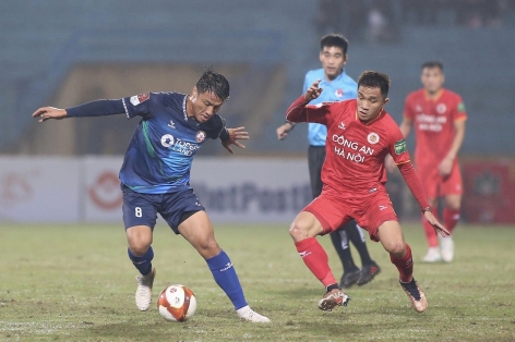 Trực tiếp Bình Định vs Khánh Hòa: Văn Lâm bắt chính