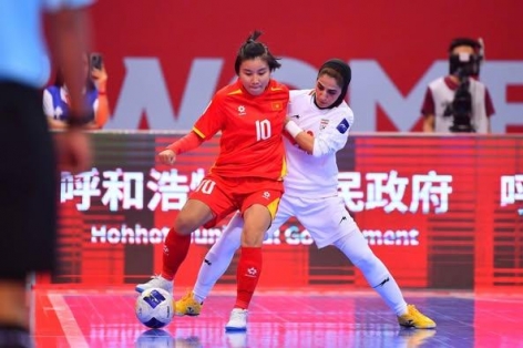 Việt Nam hòa đội hạng 9 FIFA, vào tứ kết với ngôi nhất bảng