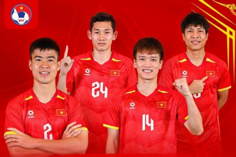 3 tuyển thủ Việt Nam gấp rút sang Malaysia đấu MU