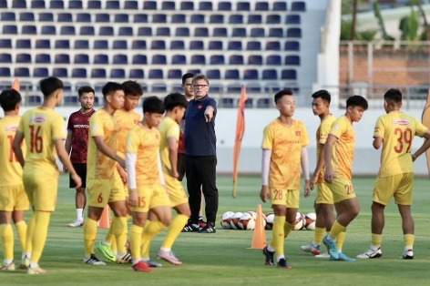 Lịch thi đấu bóng đá hôm nay 24/4: U22 Việt Nam đấu trận cuối trước SEA Games 32