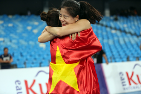 'Nữ hoàng điền kinh' Việt Nam phá kỷ lục SEA Games