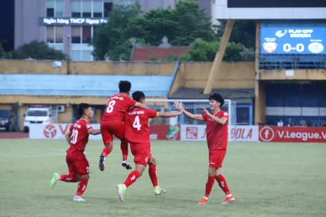 Trực tiếp Hà Tĩnh 0-1 PVF-CAND: Hiếu Minh mở tỉ số trận đấu