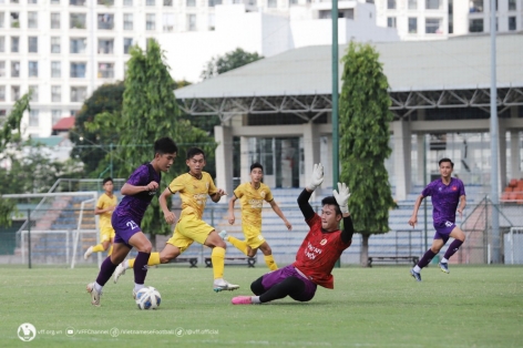 Video: U19 Việt Nam thắng đậm 6-1 ở trận đá tập đầu tiên