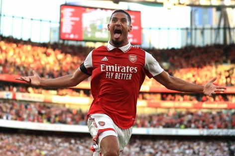 Sao Arsenal từ chối danh xưng số 1 thế giới trước ngày đấu PSG