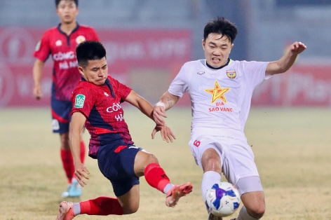 CAHN vs Hà Tĩnh: Căng thẳng đua vô địch