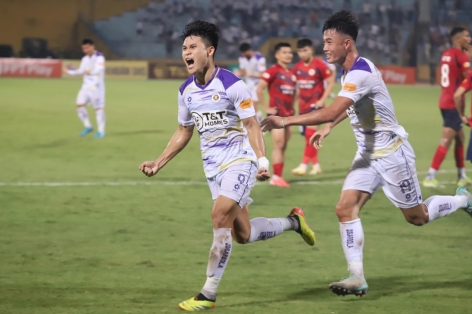 CAHN vs Hà Nội: Đại chiến top 3