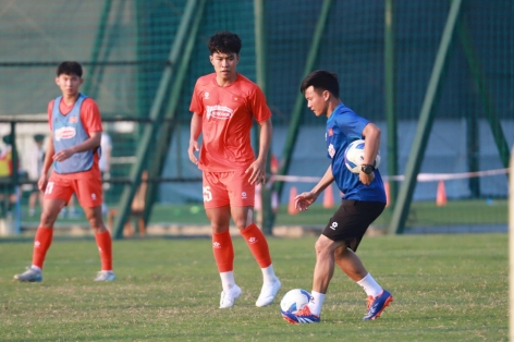 Nhiều bất ngờ ở buổi tập mới nhất của ĐT Việt Nam