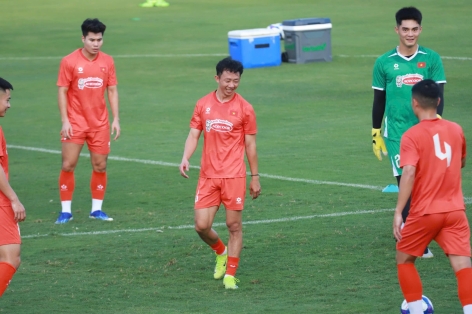 ĐT Việt Nam thắng 2-1 trước ngày sang Malaysia