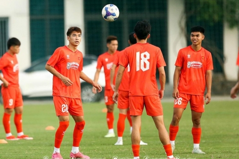 HLV Kim Sang Sik tìm ra tiền vệ chất lượng cho U22 Việt Nam ở SEA Games