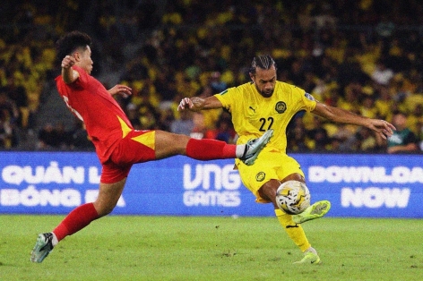 Trực tiếp Việt Nam 0-3 Malaysia: Quá khó