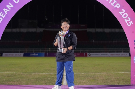 HLV U19 Thái Lan nói gì sau khi đánh bại Việt Nam để vô địch Đông Nam Á?