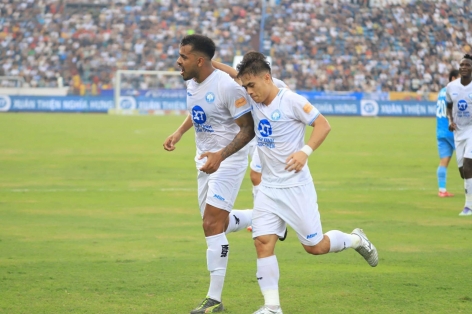 Nam Định vô địch V-League 2024/25