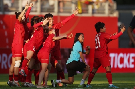 CĐV Đông Nam Á ngả mũ thán phục ở trận thua của ĐT nữ Việt Nam trước Đức