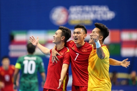 Trực tiếp futsal Việt Nam 1-1 Kyrgyzstan: Thi đấu năng nổ