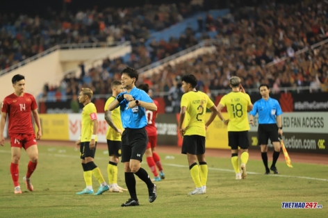 Trọng tài Nhật Bản xứng đáng 'thần tài' của ĐT Việt Nam trước Malaysia