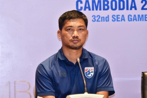 HLV Thái Lan tuyên bố thắng U22 Việt Nam tại SEA Games