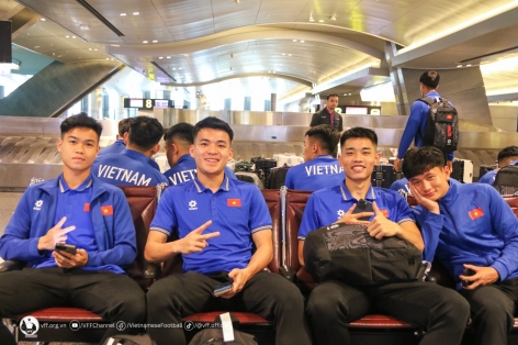 U23 Việt Nam tập buổi đầu ở Qatar lúc nửa đêm