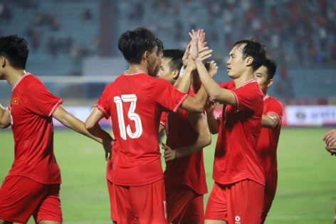 ĐT Việt Nam nhận tin không thể vui hơn trước AFF Cup