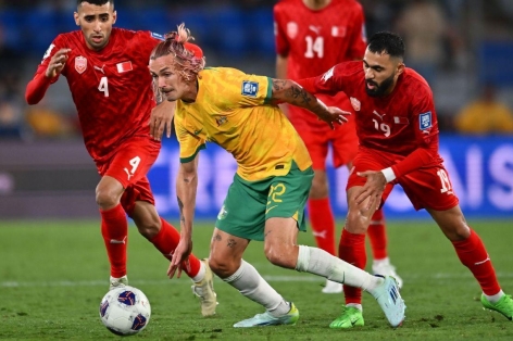 Bahrain vs Australia: Gây sức ép cho Indonesia