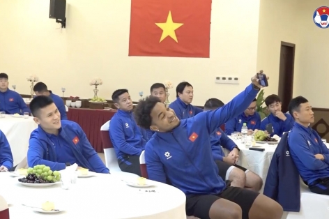ĐT Việt Nam tổ chức ăn mừng trước chung kết AFF Cup