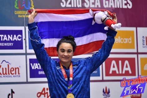 'Mỹ nhân ngư' Thái Lan phá kỷ lục ở SEA Games 32