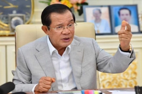 Thủ tướng Campuchia đề nghị Chủ tịch LĐBĐ không từ chức