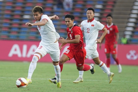 Báo Indonesia: 'Chúng ta đã sánh ngang với bóng đá Việt Nam'